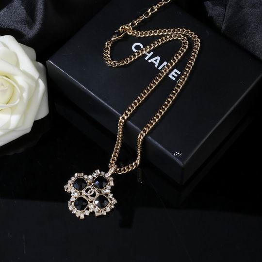 Chanel necklace 12lyh200